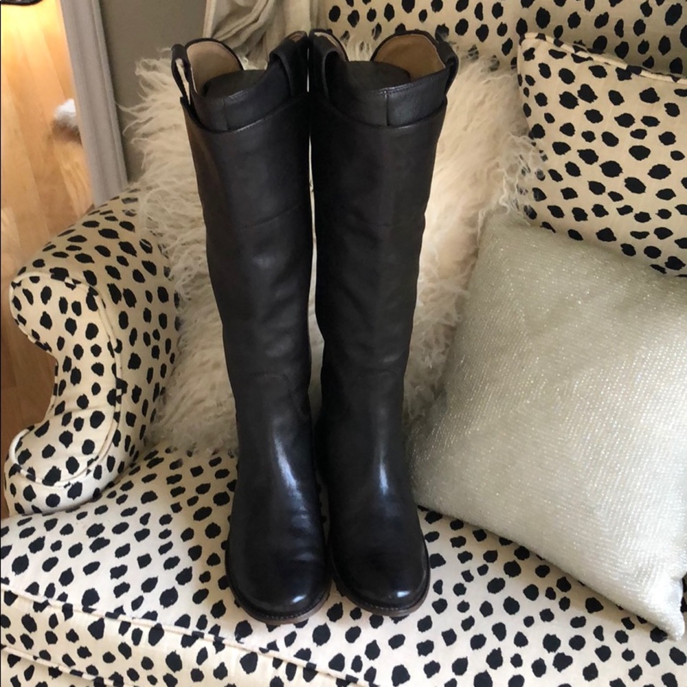 Frye Paige tall riding boots 7.5 new without box